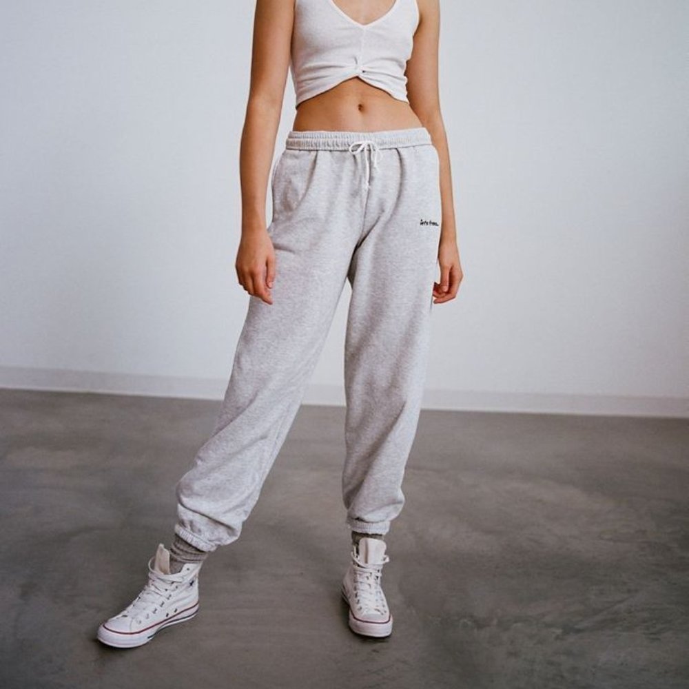 iets frans… Embroidered Jogger Pant